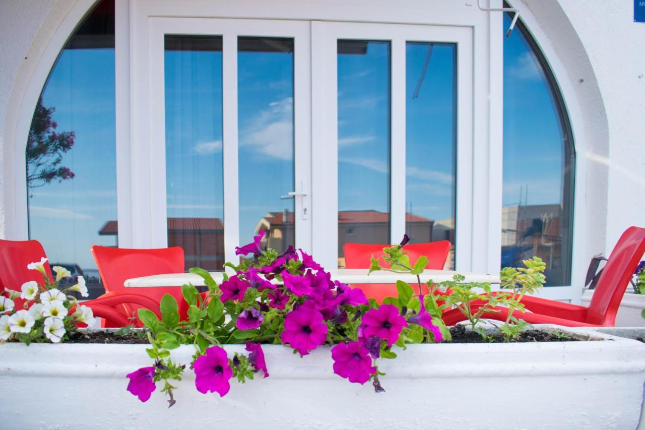 Apartments Manuela - Baska Voda Exterior photo
